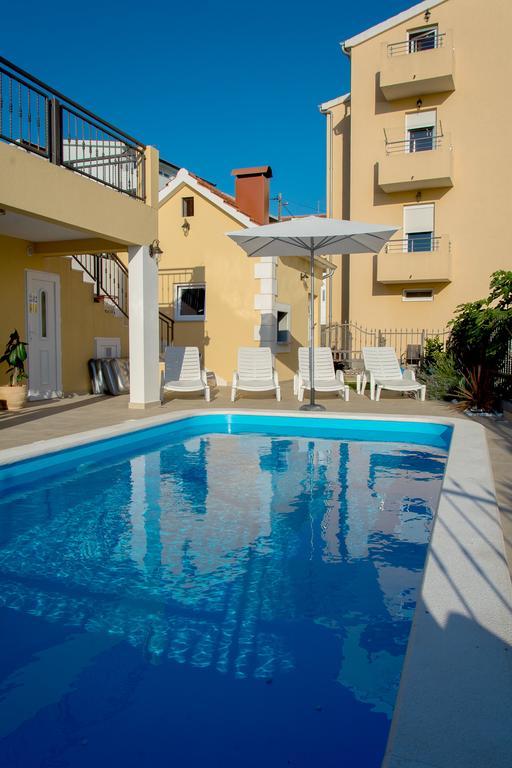 Apartments Max&Leon Podstrana Exterior foto